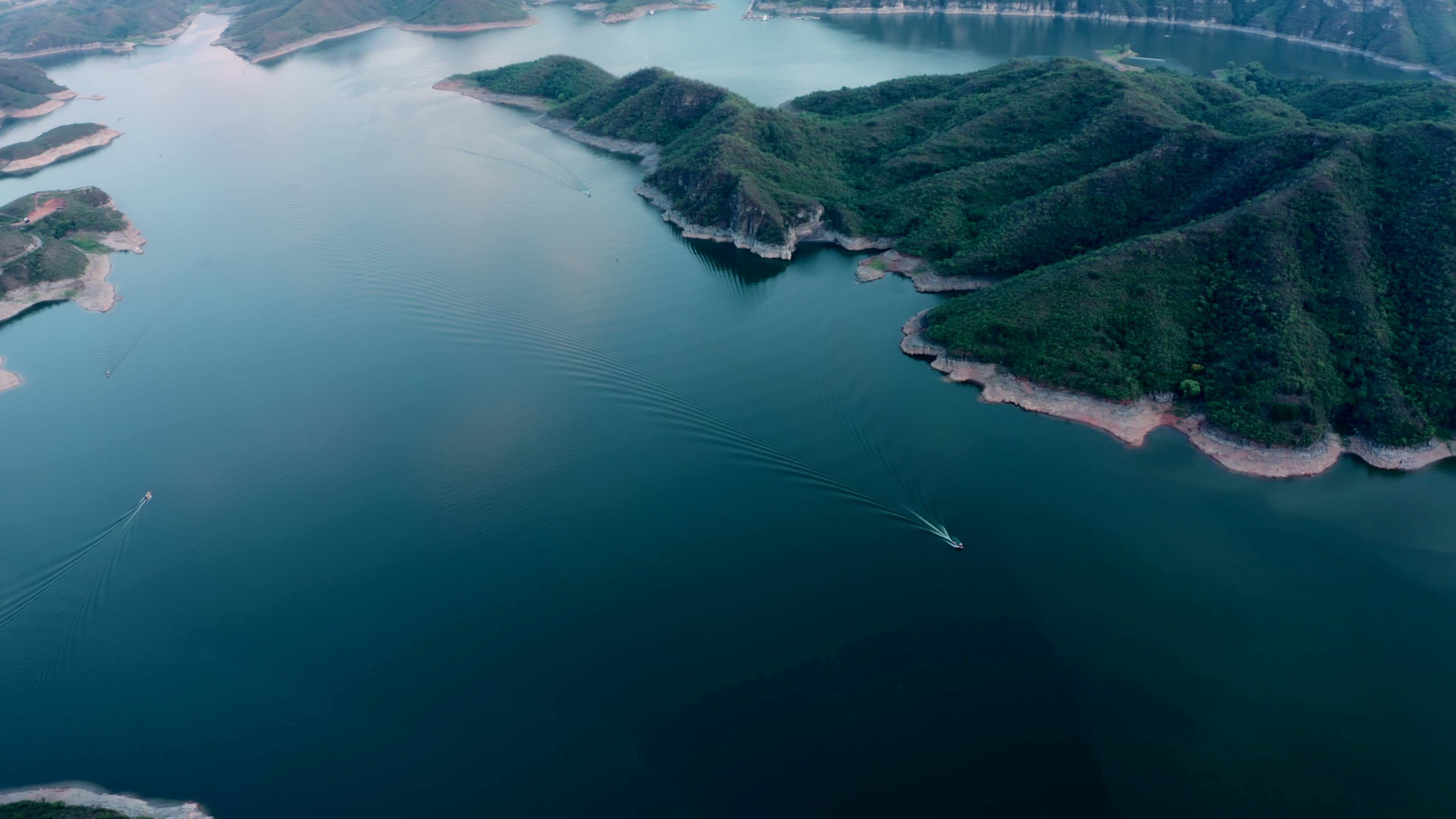 河北保定易县易水湖日落晚霞航拍视频素材画面1