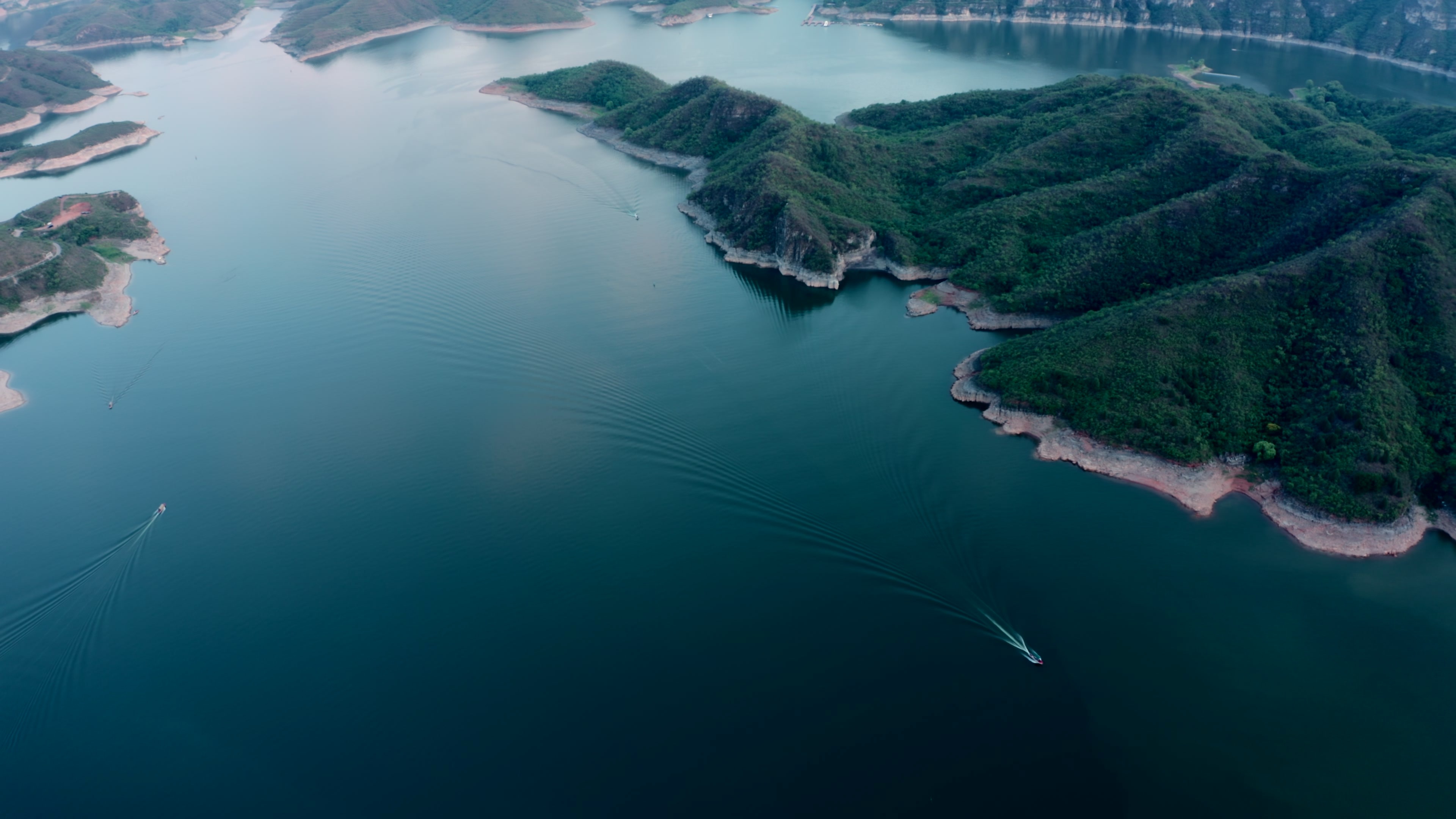 河北保定易县易水湖日落晚霞航拍视频素材画面2