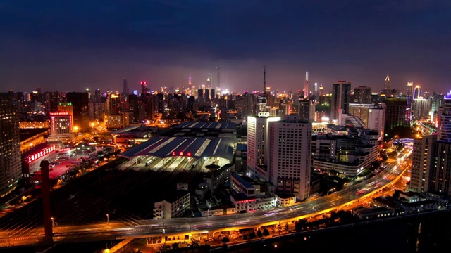 上海火车站夜景4k延时视频素材