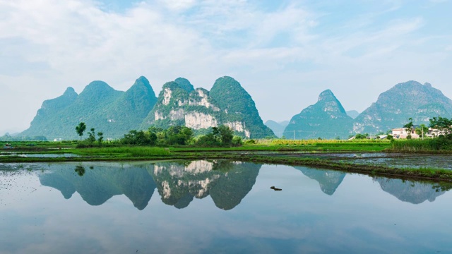 夏天里的青山绿水视频素材