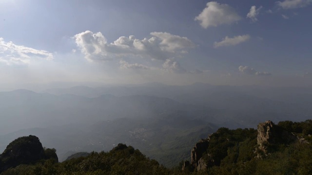 独家：北京房山百花山主峰之秋美景如画视频素材