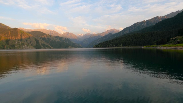 新疆天山天池风光视频素材