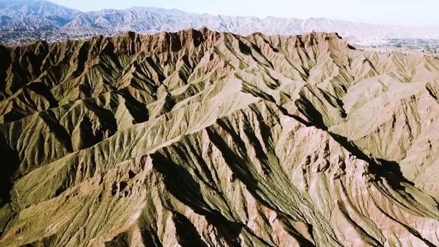 翻山越岭视频下载