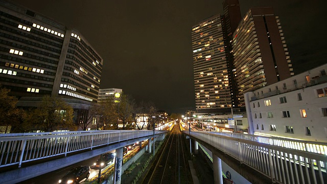 时间流逝:夜晚的城市视频素材