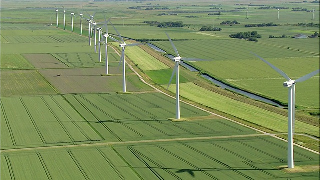 风turbine / Niebuell+Luebkekoog, Schleswig-Holstein，德国视频下载