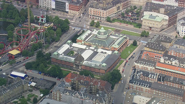 WS AERIAL ZI ZO View of Glyptotek(嘉士伯美术馆)/哥本哈根，丹麦视频素材