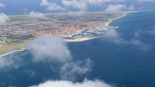 丹麦Skagen / Nordjylland的WS AERIAL ZI ZO视图视频素材