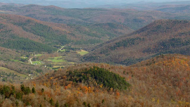 美国佛蒙特州格林山国家森林小镇视频素材