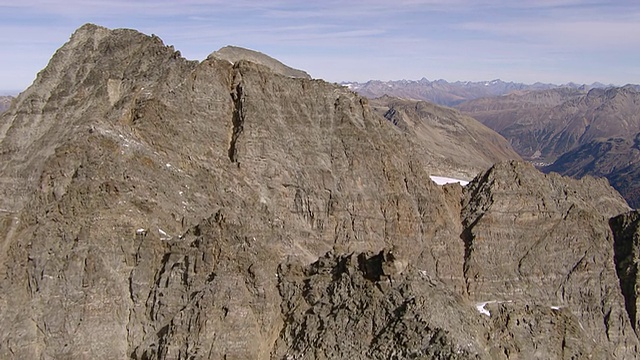 WS鸟瞰图Piz corvatsch和湖高原sils湖和silvaplana湖/ Piz corvatsch，上恩加丁，瑞士视频下载