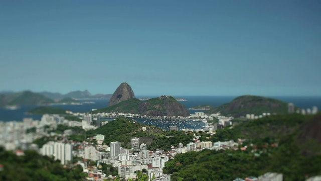 Guanabara湾与Pao de Acucar mountain /巴西里约热内卢视频素材