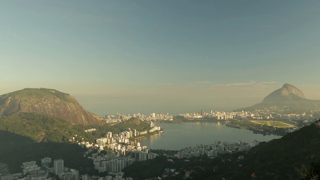 海景与蓝天建筑视频素材