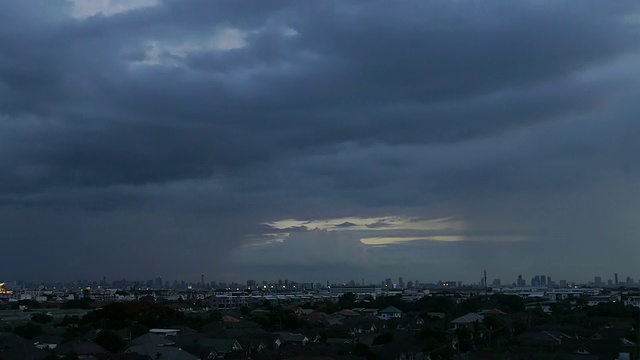 阴天下雨间隔拍摄。视频素材