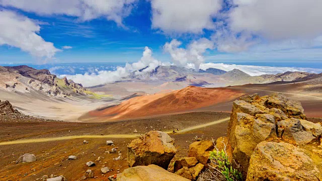 毛伊岛的哈雷阿卡拉火山口视频素材