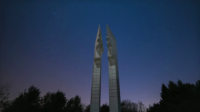 韩国江原道，白马山纪念碑美丽的夜景视频素材