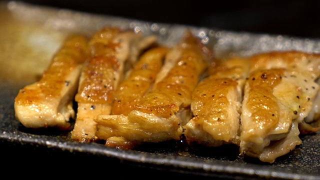 炸鸡视频素材画面1