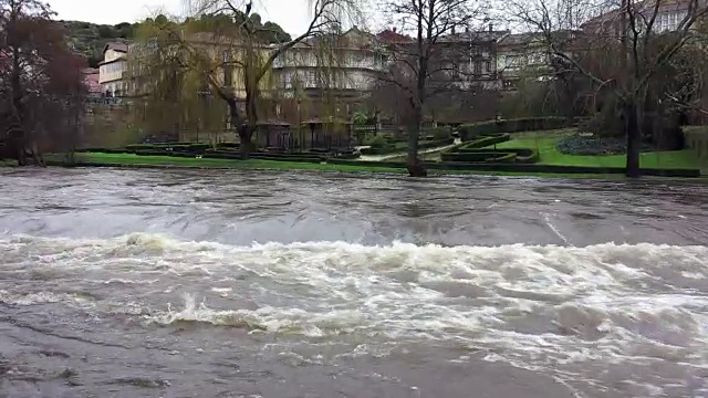 洪水的河流视频下载