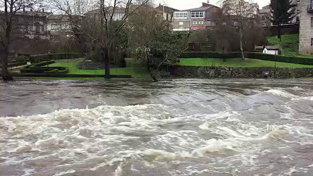 洪水的河流视频下载