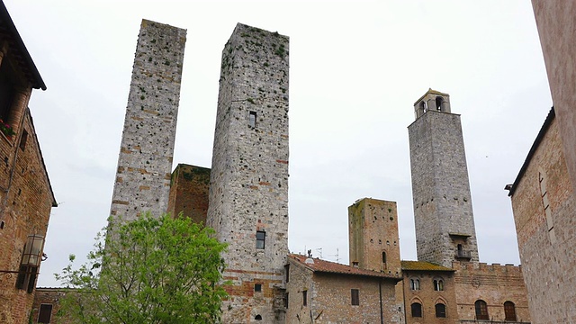 MS LA Towers of town / San Gimignano，托斯卡纳，意大利视频素材