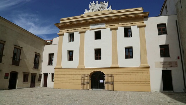 Palazzo chiaramont - steri，在西西里岛的一个复杂的建筑视图。视频素材