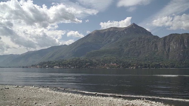 意大利科莫湖畔的科莫山脉视频素材