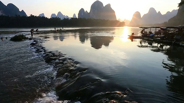 桂林山水甲天下视频素材画面1