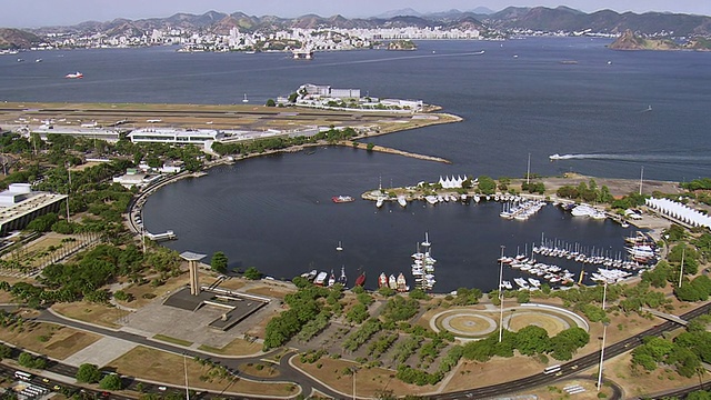 Marina da GlÃ³ria /里约热内卢de Janeiro，巴西，WS鸟瞰图视频素材