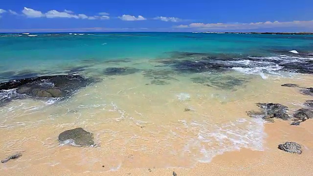 凯卡哈凯海滩波浪视频素材