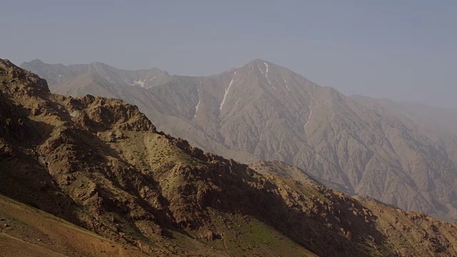 非洲摩洛哥北部山区的景色视频素材