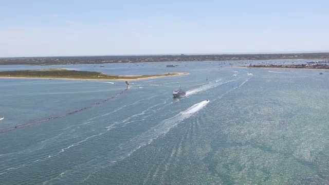 美国马萨诸塞州南塔克特岛附近的WS AERIAL POV海景视频素材