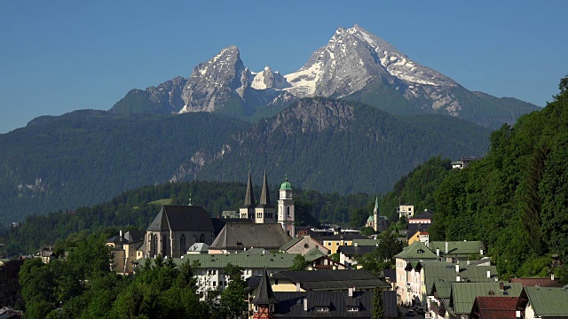 德国巴伐利亚州上巴伐利亚的贝希特斯加登(Berchtesgaden)， Watzmann山(2713米)视频素材