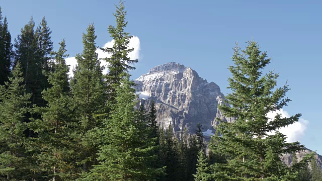 旅行拍摄的达菲湖路99从坎卢普斯到惠斯勒，加拿大，加拿大，北美视频素材