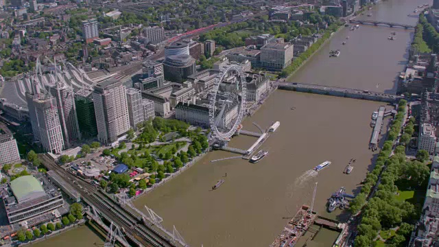 鸟瞰图伦敦市中心和泰晤士河，英国。4 k视频素材