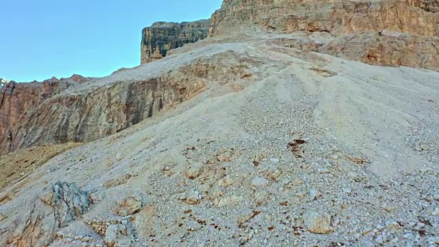 高空拍摄的高山视频素材