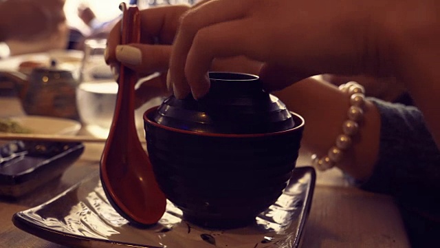 传统的汤视频素材画面4