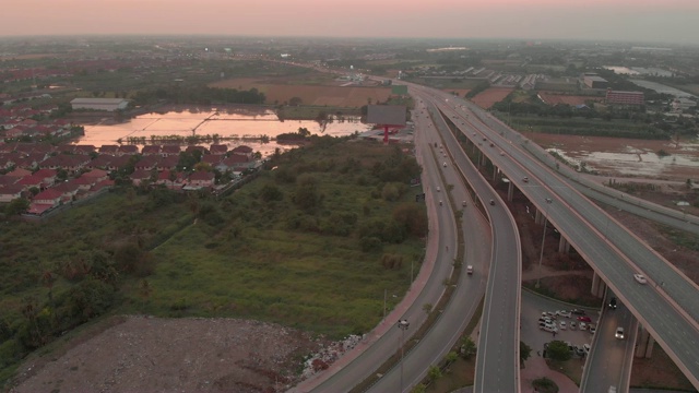 高速公路俯视图，道路交通是泰国重要的基础设施视频素材