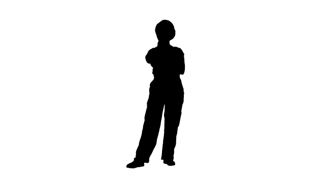 剪影女人在施工制服听指示视频素材画面4