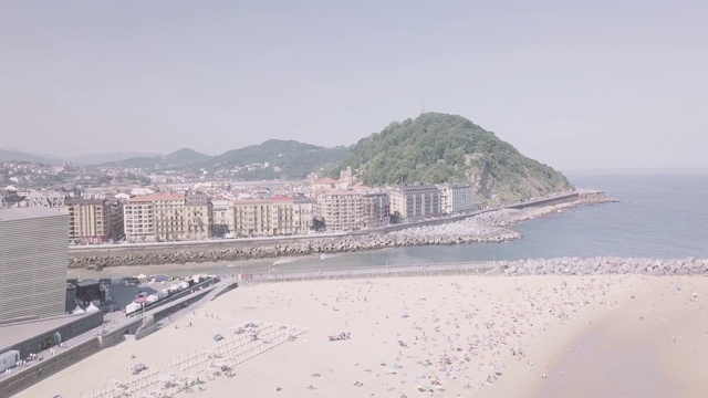 SanSebastian(多诺斯蒂亚)空中观景视频素材