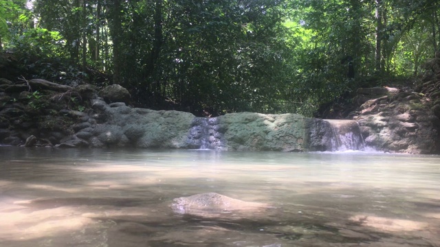 热带山地河流视频素材