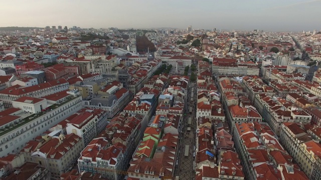 鸟瞰图的Baixa Chiado，葡萄牙视频素材