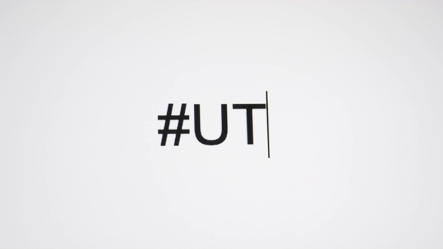 一个人在电脑屏幕上输入“#Utah”，然后是州的缩写视频素材画面4