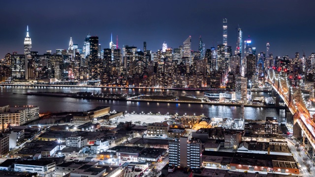 T/L WS HA ZI曼哈顿天际线夜景和Ed Koch Queensboro Bridge /纽约市，美国视频素材