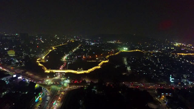 韩国京畿道，水原华城炮台夜景视频素材