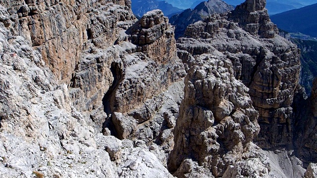 布伦塔白云石山的山峰。Trentino、意大利视频素材