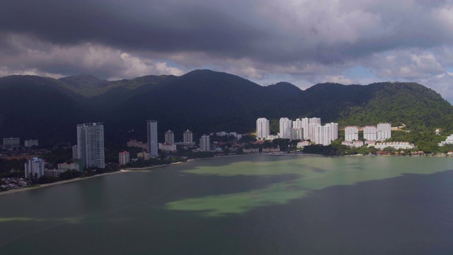 马来西亚槟城住宅建筑鸟瞰图视频素材