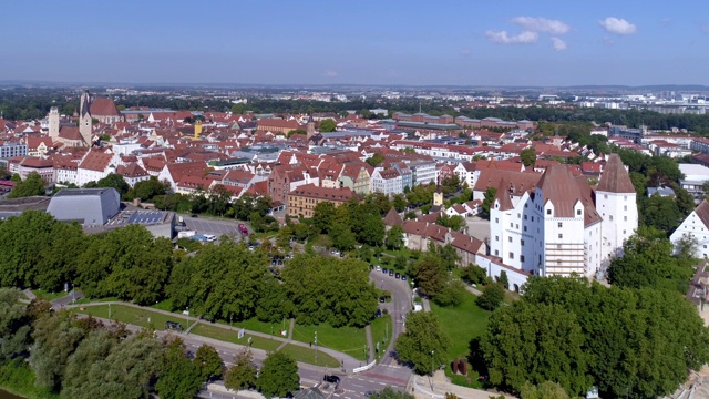 Ingolstadt New Castle (Neues Schloss)和Old Town视频素材