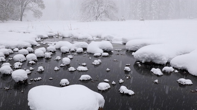 优山美地国家公园的雪景视频素材