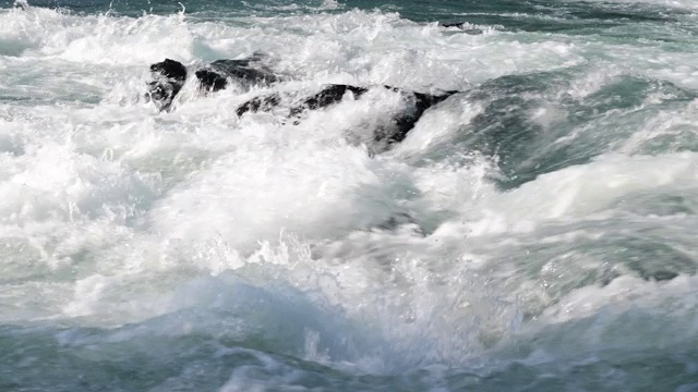 河水流动视频素材