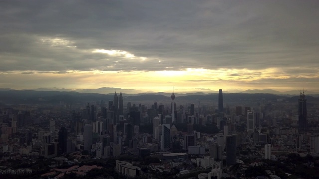 空中视频-马来西亚吉隆坡的日出视频素材