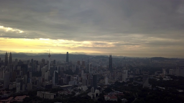 空中视频-马来西亚吉隆坡的日出视频素材