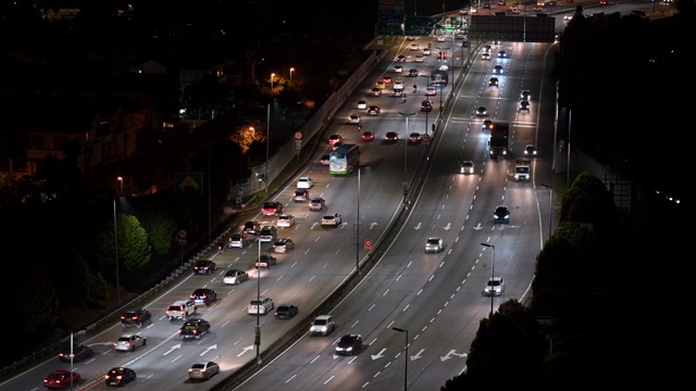 吉隆坡夜间的交通，时间跳跃视频素材